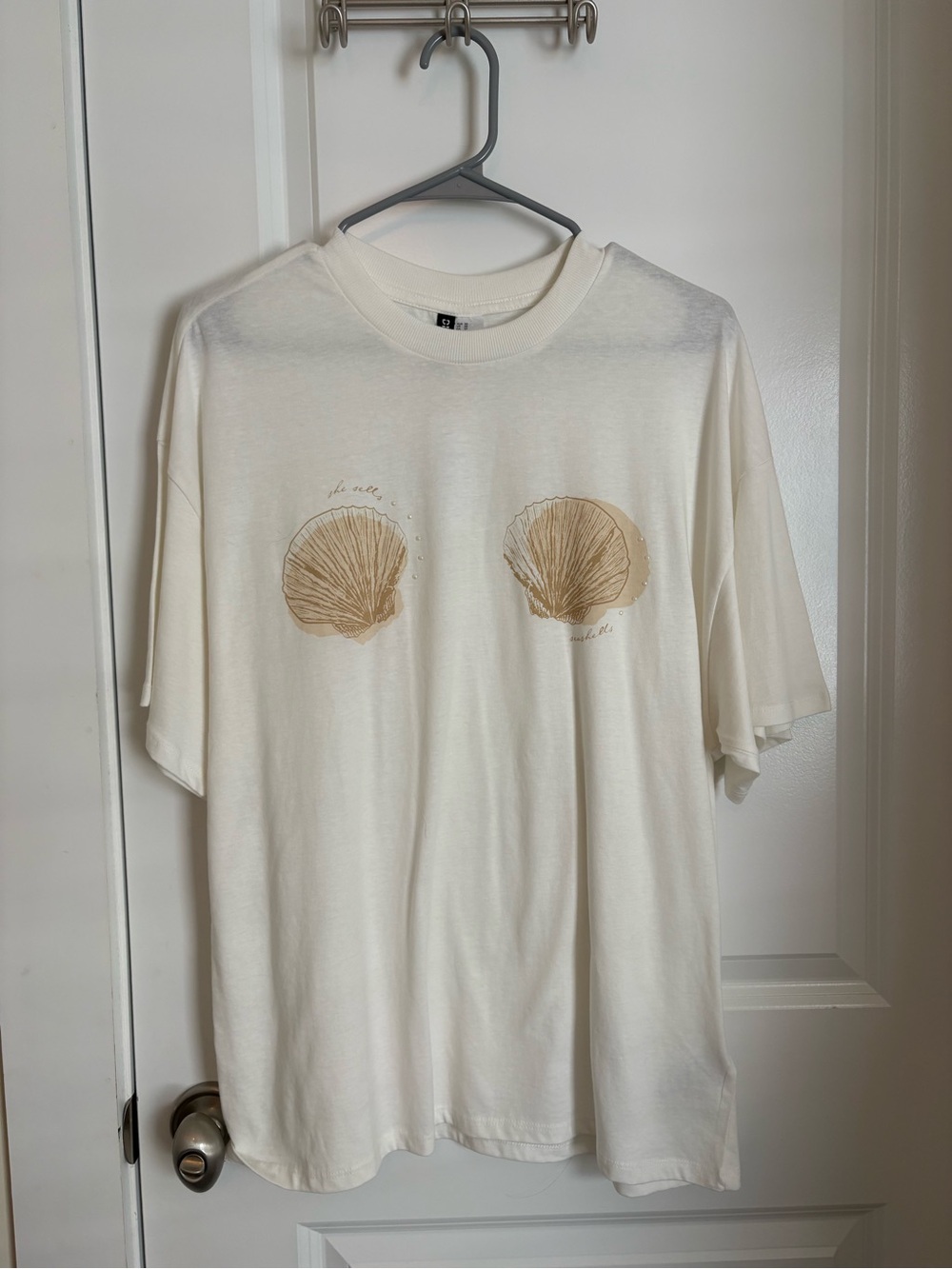 H&M | WOMEN’S OVERSIZED SEA SHELL GRAPHIC TSHIRT | SIZE EXTRA SMALL